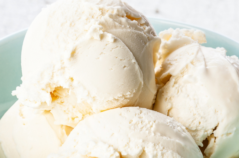 NO CHURN VANILLA ICE CREAM