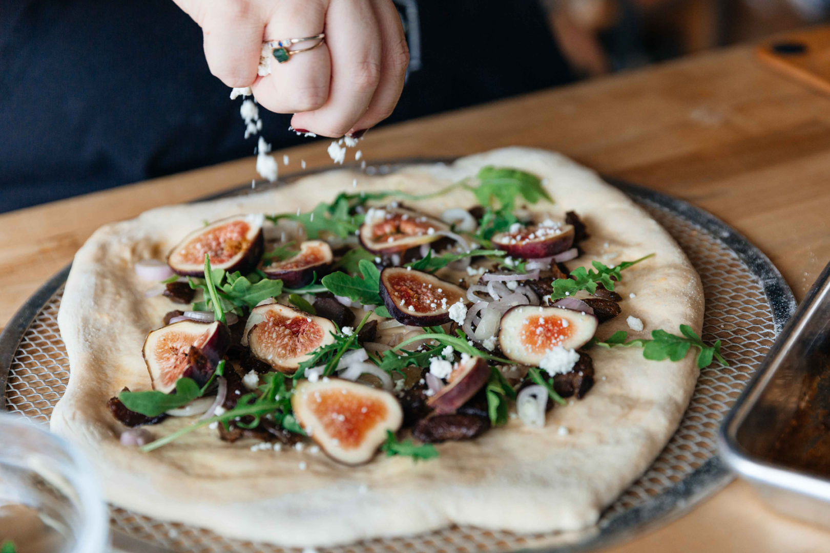 duck flatbread with fig shallot goat cheese