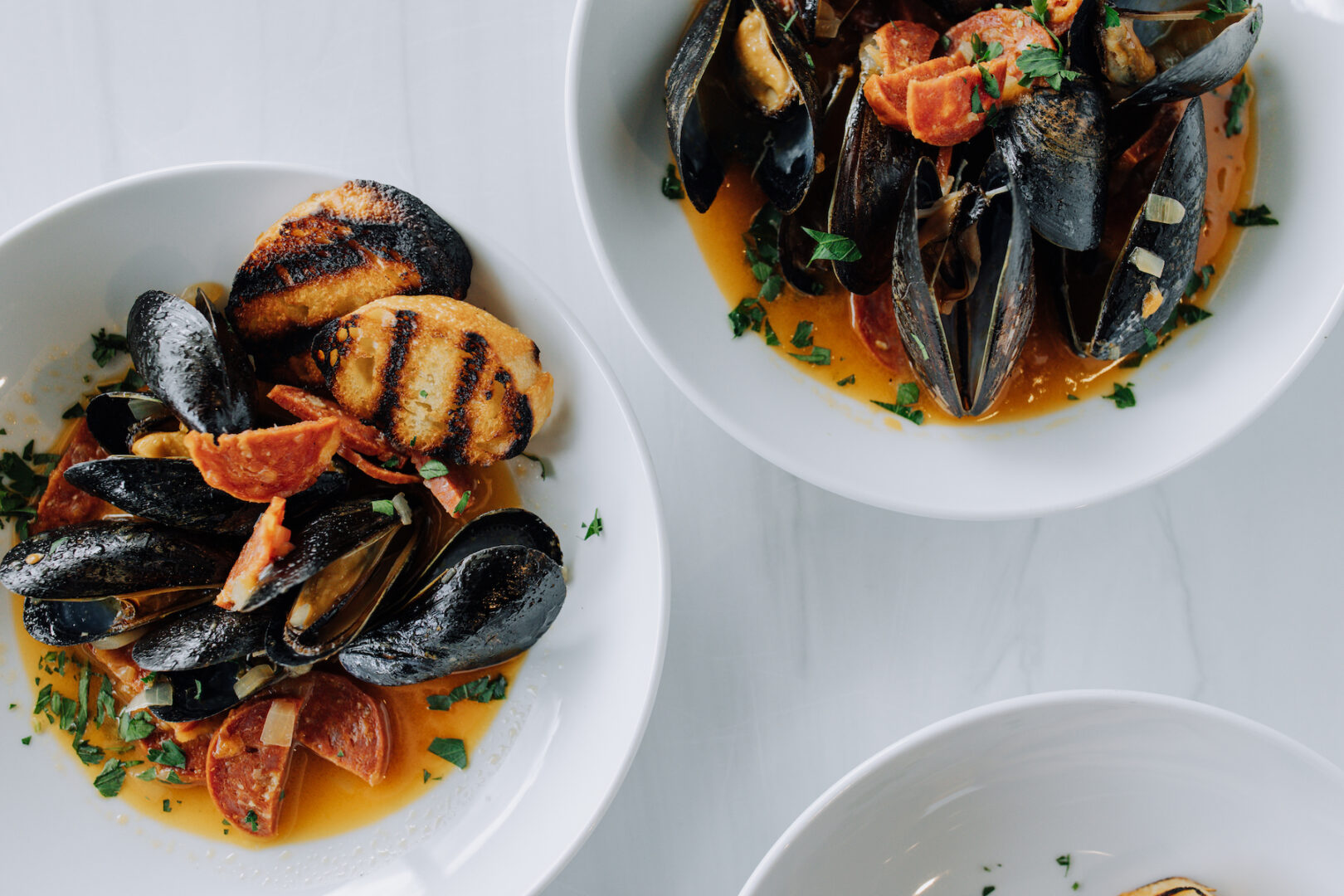 MUSSELS WITH SOFRITO & CHORIZO