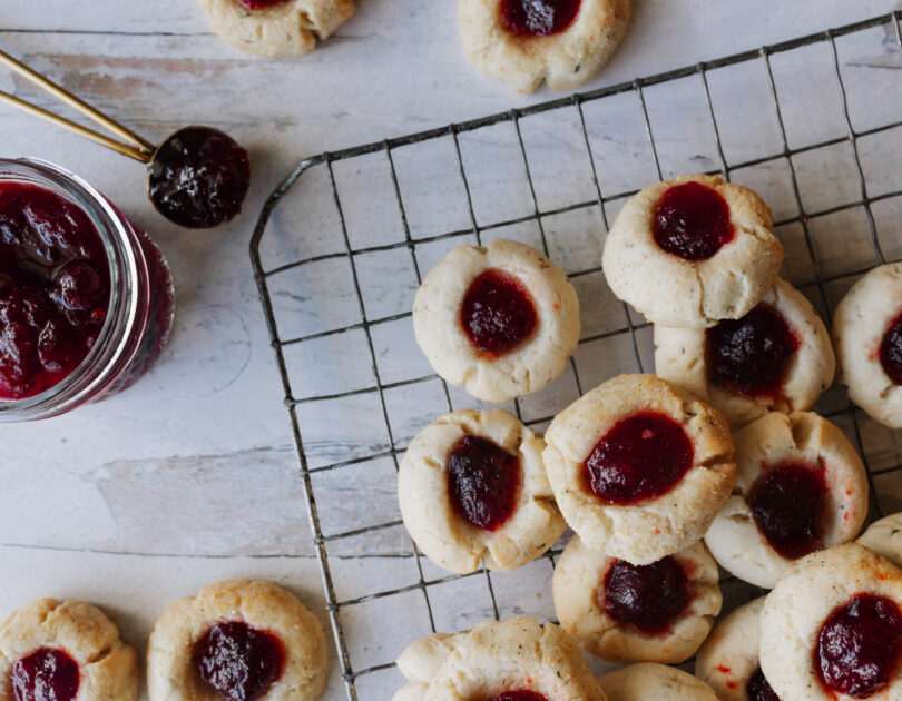 ROSEMARY THUMBPRINTS WITH CRANBERRY SAUCE