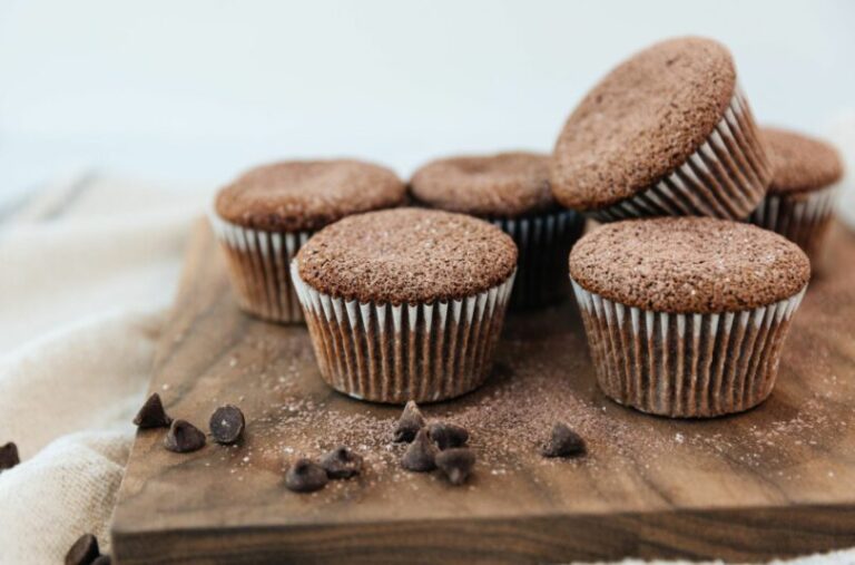 GlutenFreeChocolateAlmondMuffins-5-e1680447186820-810x535