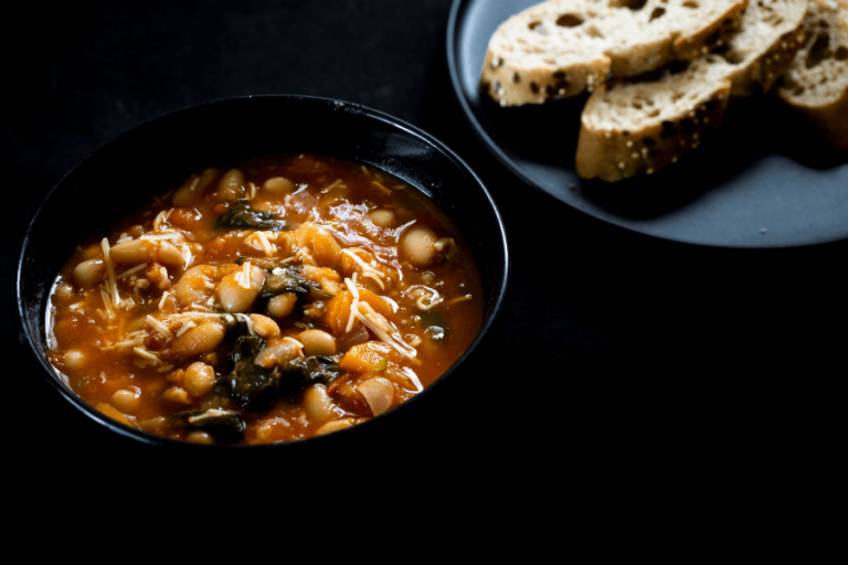 Mediterranean-White-Bean-Soup