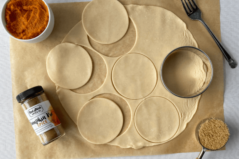 Pumpkin-hand-pie-flatlay-WEB