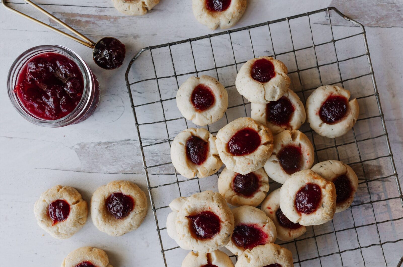 ROSEMARY THUMBPRINTS WITH CRANBERRY SAUCE