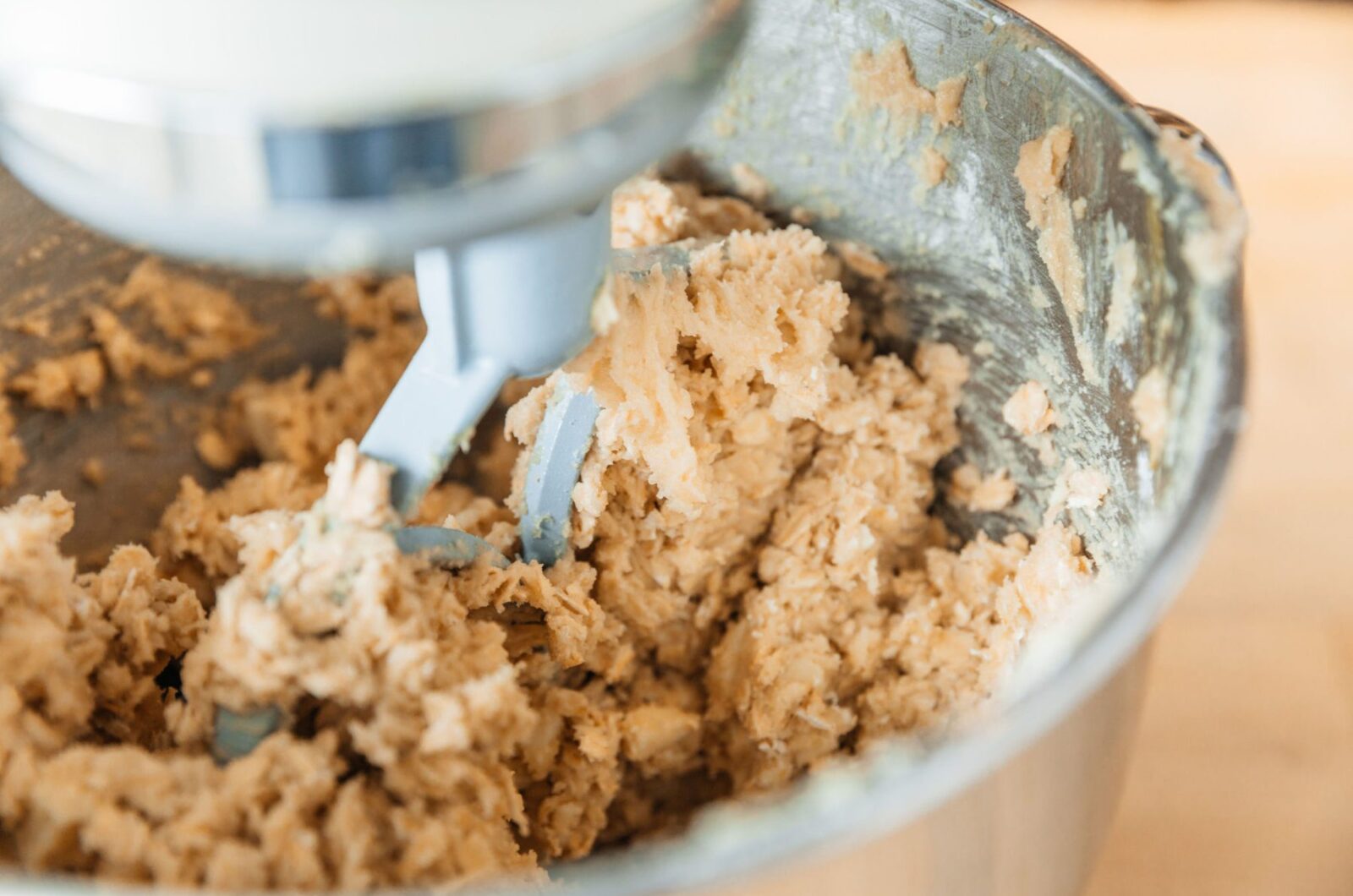 SALTED WHITE CHOCOLATE OATMEAL COOKIES