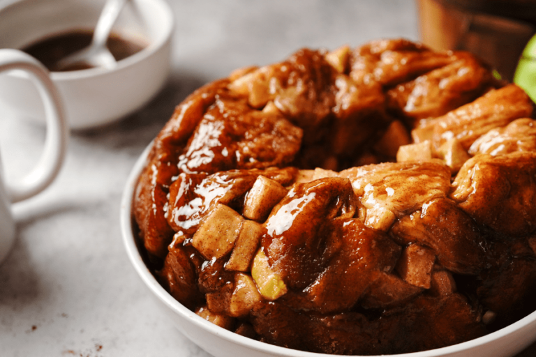 monkey-bread-with-vanilla-bean-glaze