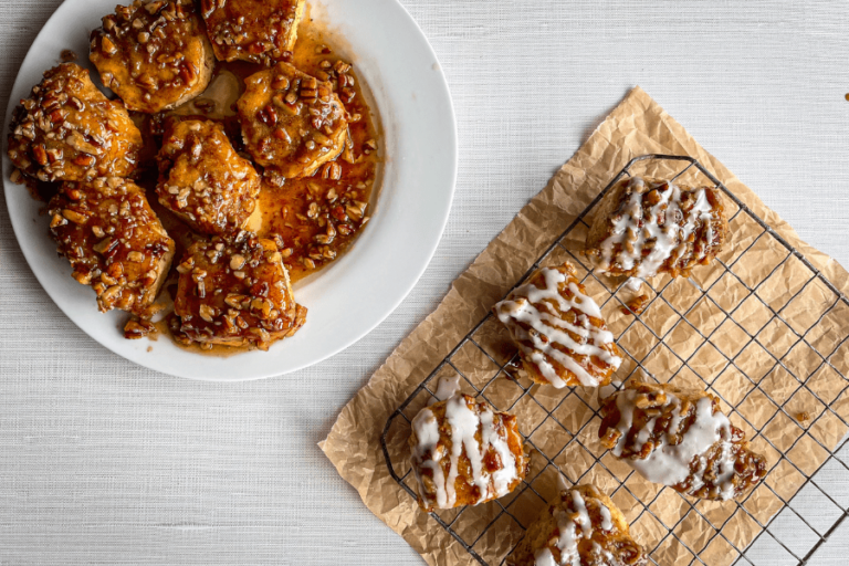 sticky-buns-plated-WEB