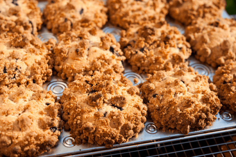 Hazelnut-Coffee-Cake-Muffins-WEB