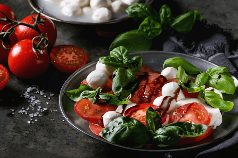 caprese-salad-with-18-year-balsamic-WEB