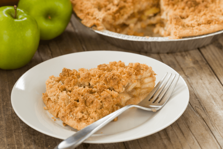 caramel-crunch-apple-pie-WEB