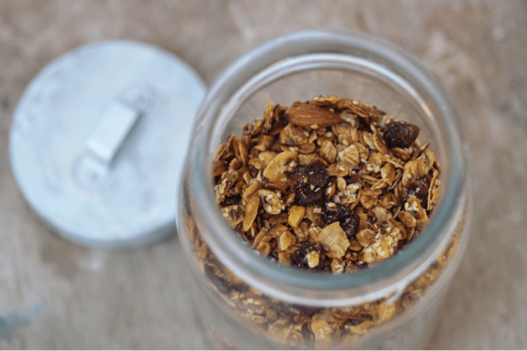 cherry-chia-granola-WEB-810x540