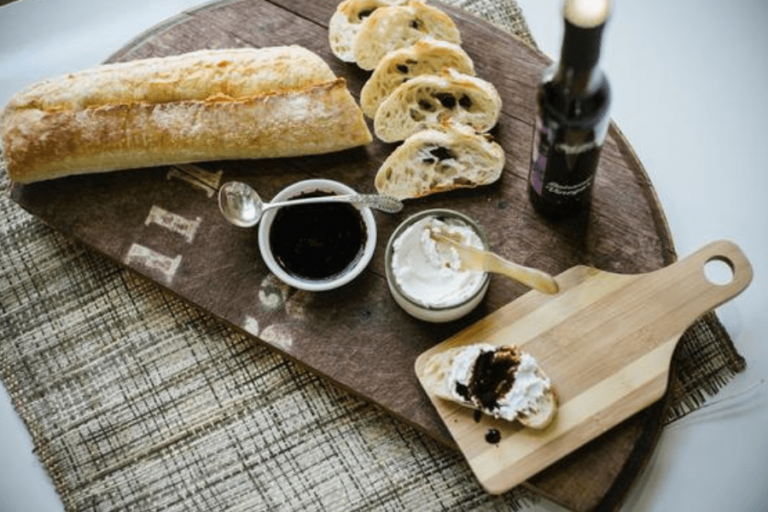 goat-cheese-crostini-fig-balsamic-WEB