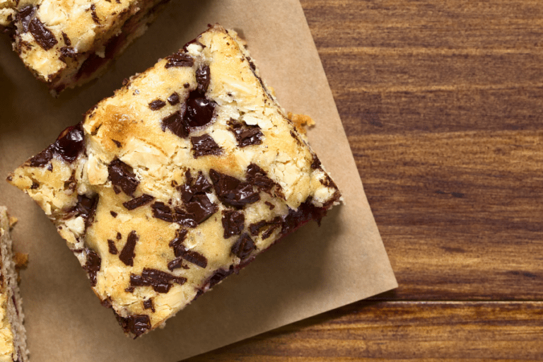White Chocolate Brownie with Dark Chocolate Chunks